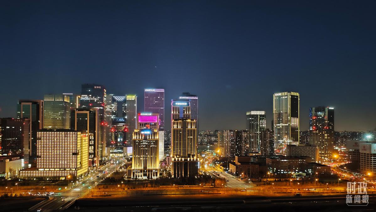 时政新闻眼丨从习主席二〇二五年新年贺词里读懂“何以中国”|k8凯发推荐ag旗舰官网